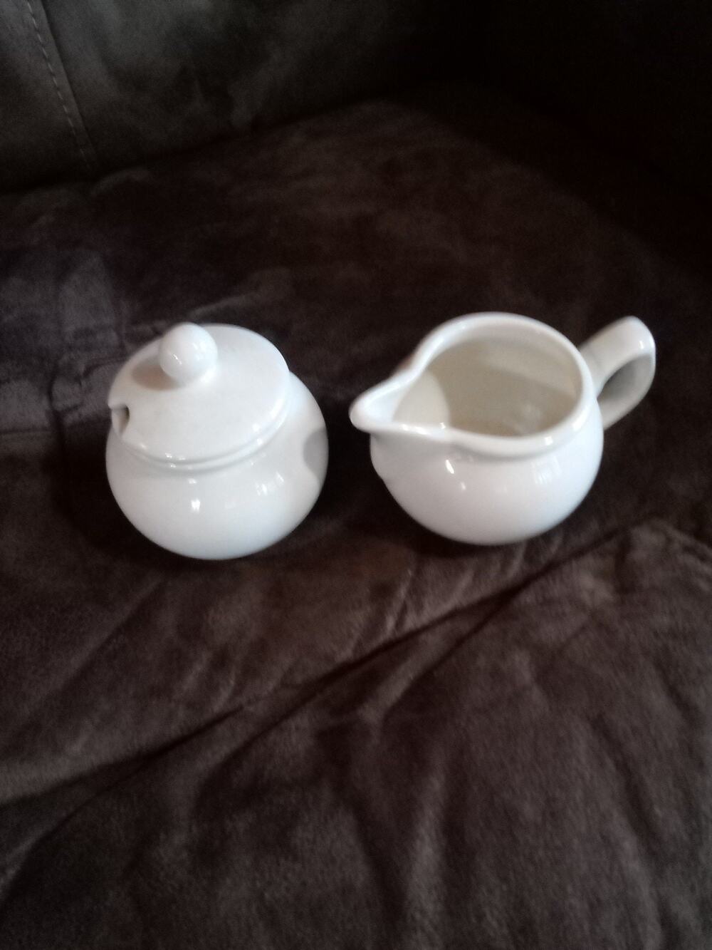 Vintage Ivory Creamer And Sugar With Lid Set Made In England